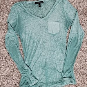 Long sleeve burnout